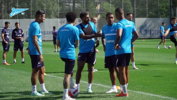Claudinho's first Zenit training session